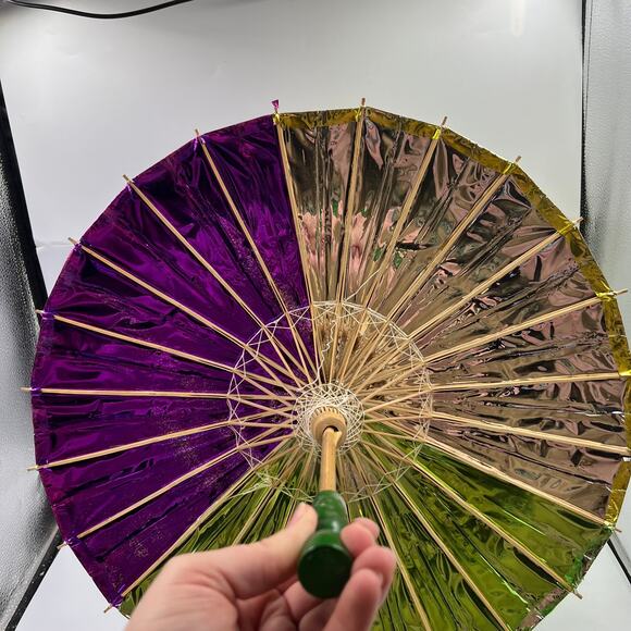 Vintage Shiny Metallic Asian Umbrella Decorative Purple Gold Green Geisha - Picture 6 of 9